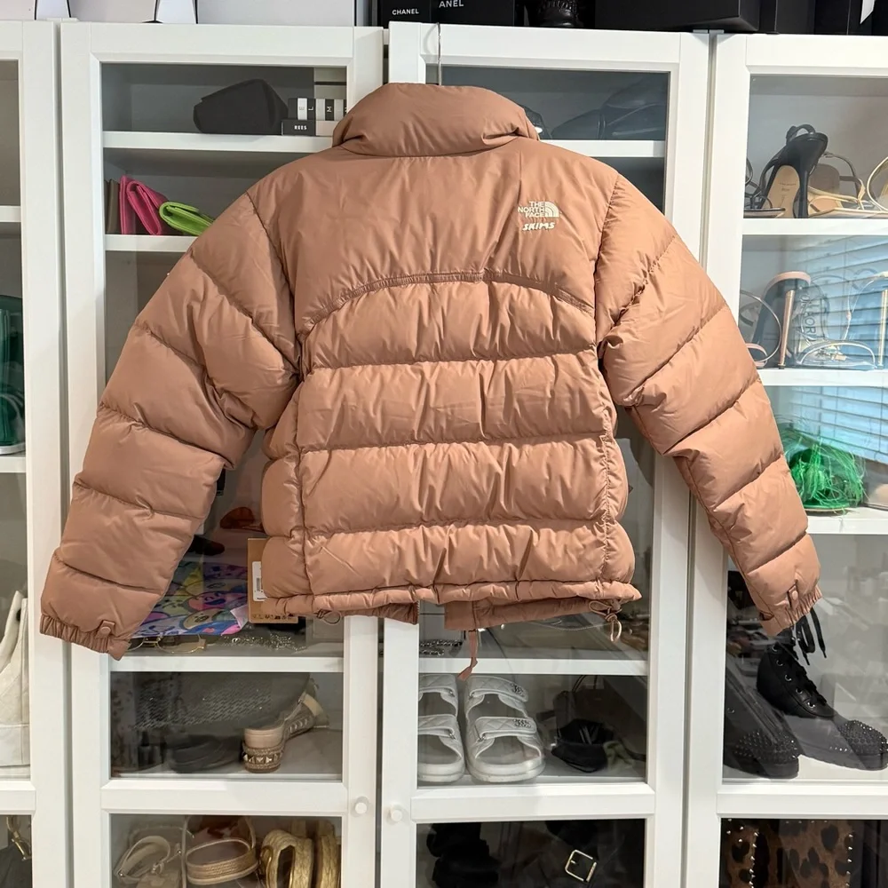 The North Face SKIMS Brown Puffer Jacket M - Picture 2 of 8